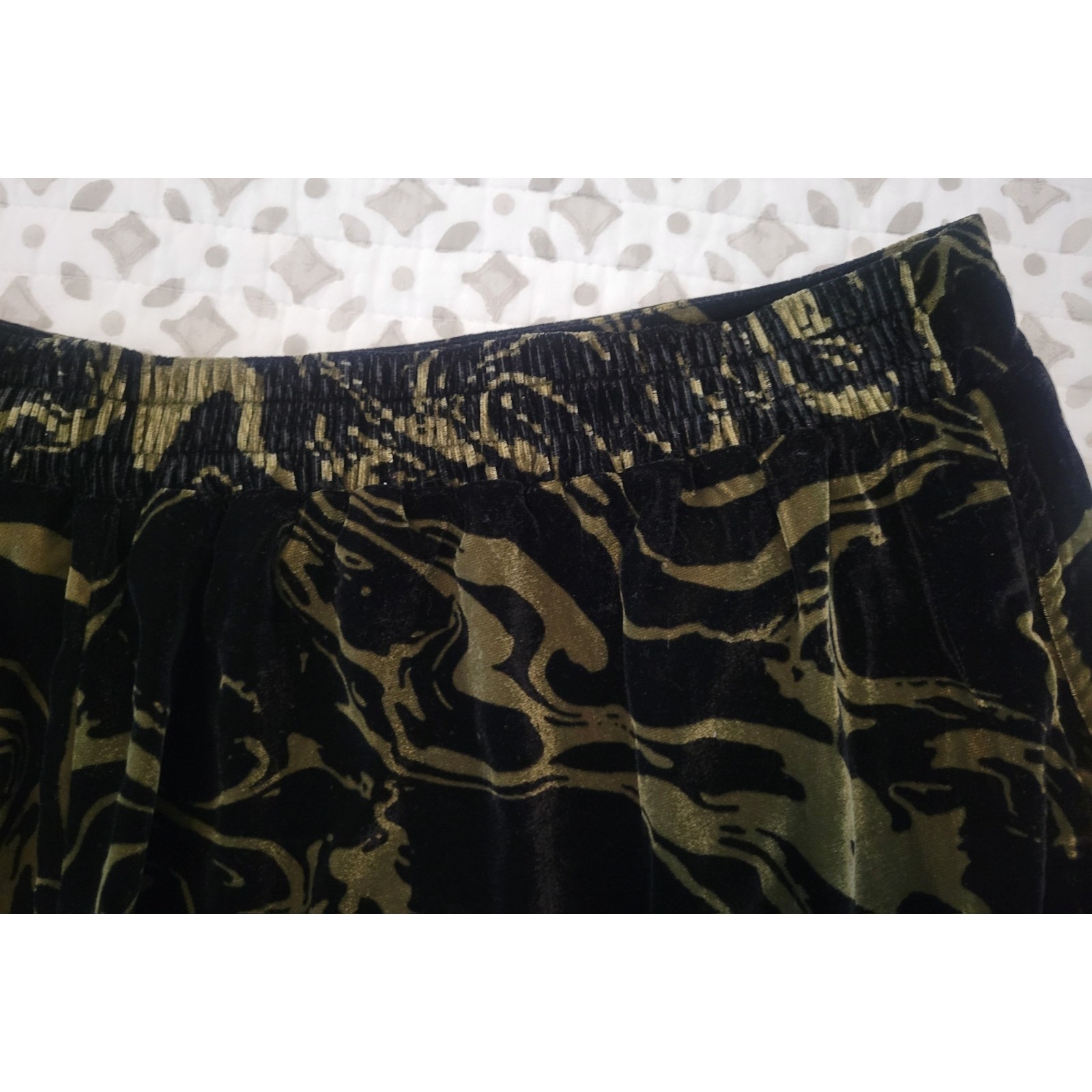 Carla Rockmore Petite 1x Loden Marble Velvet Wideleg Pant A710997 Nwot Msrp $100 — image 7 of 8